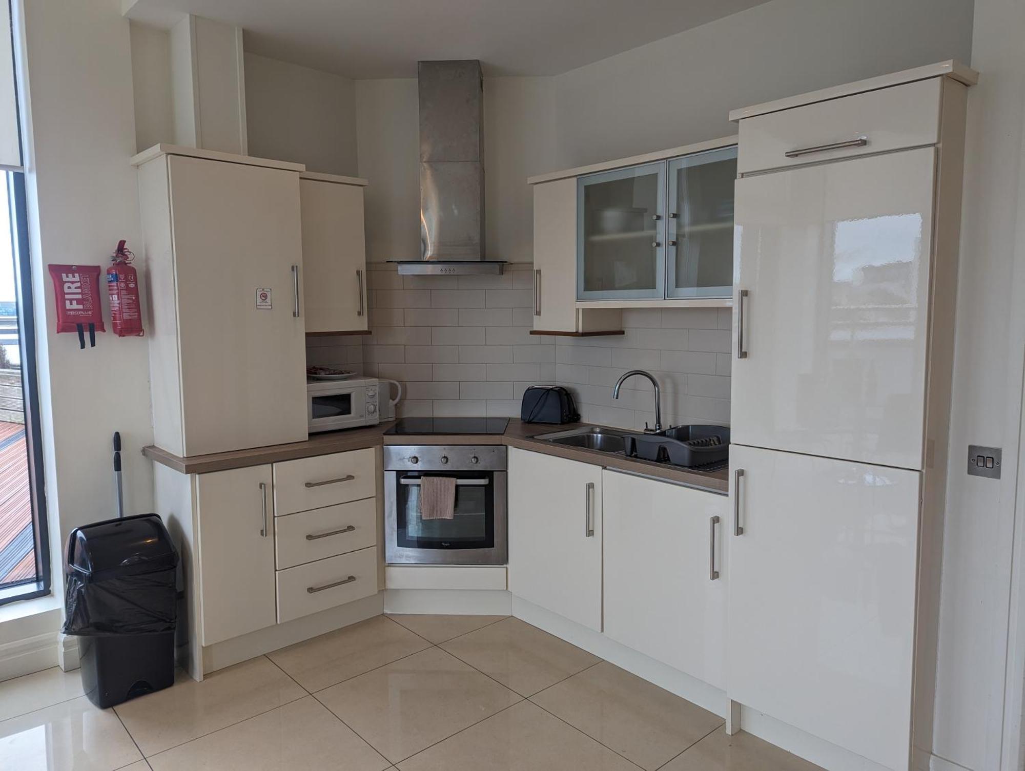 The Western Citypoint Apartments Galway Bagian luar foto