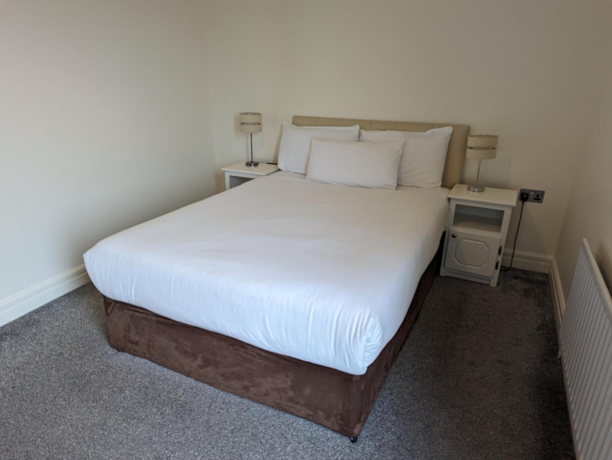 The Western Citypoint Apartments Galway Bagian luar foto