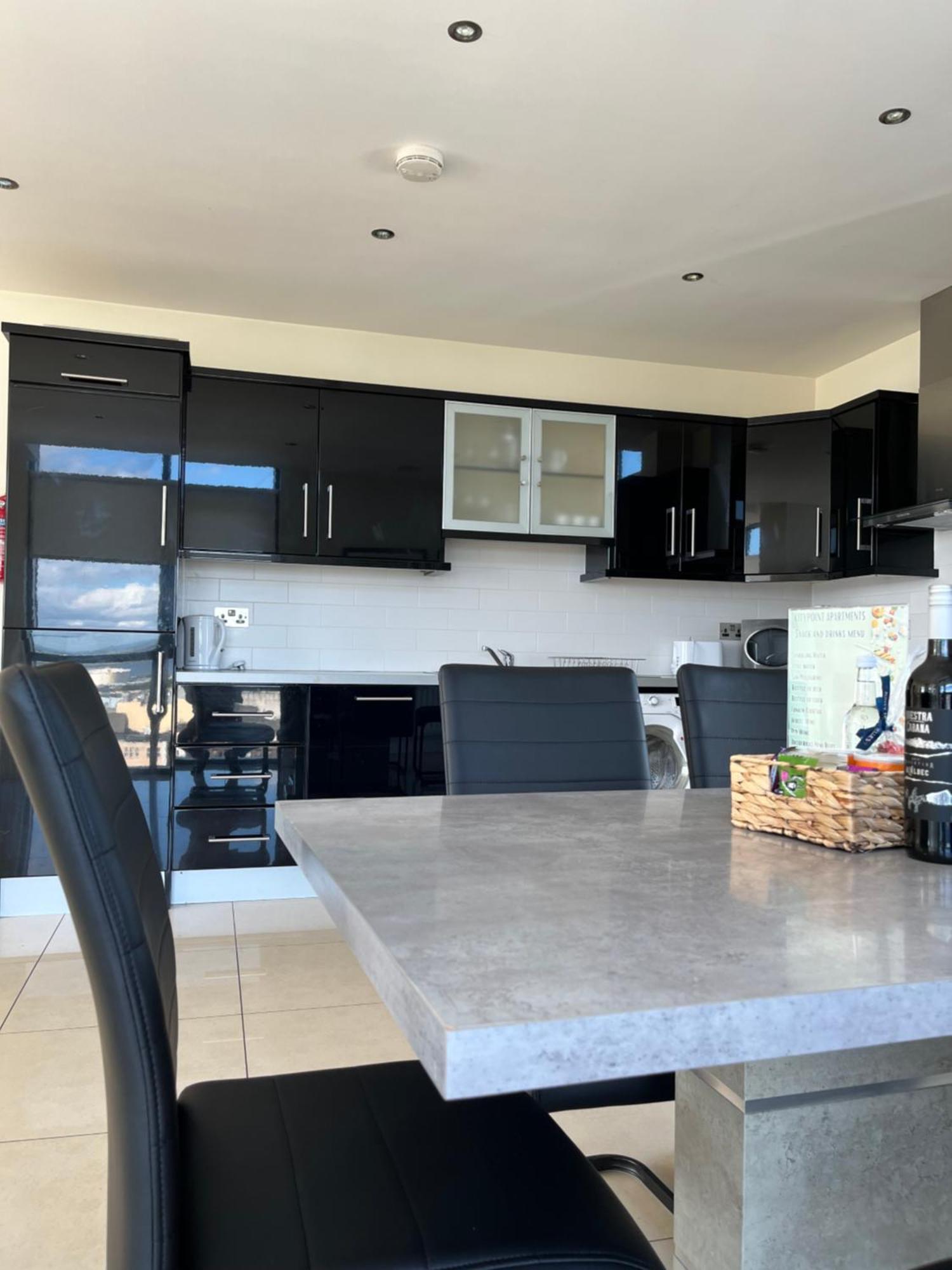 The Western Citypoint Apartments Galway Bagian luar foto